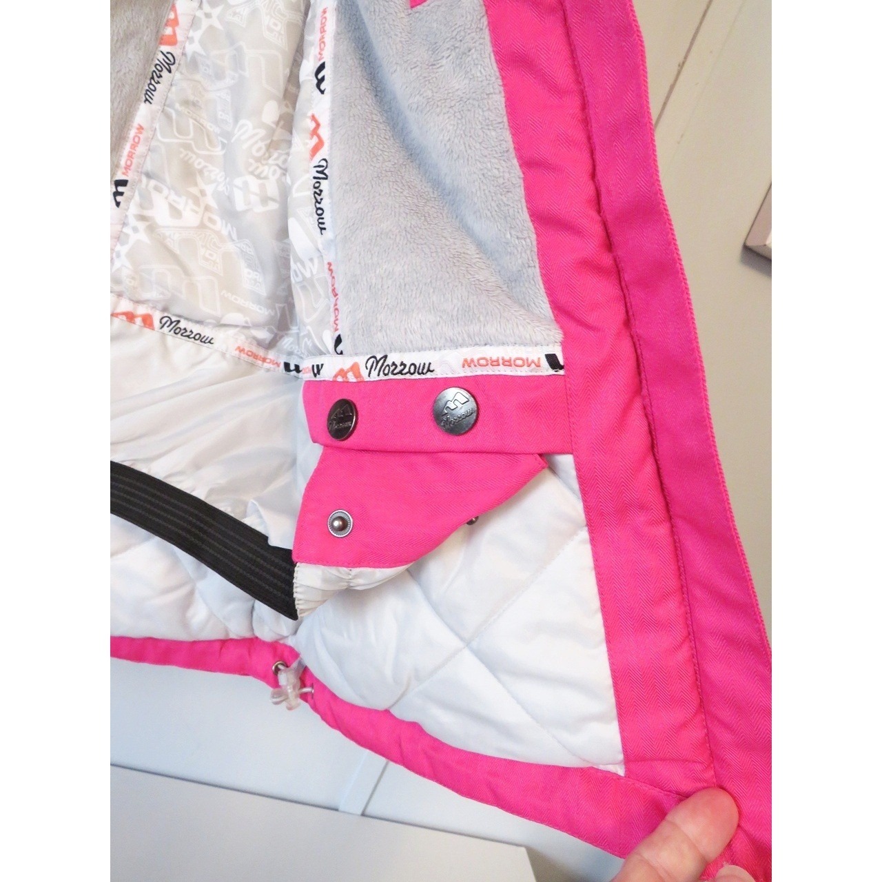 Morrow Women's Pink Ski Snow Jacket Size Large Visor Hood Adjustable — image 7 of 8